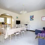Дом отдыха La Maison De La Du Betey